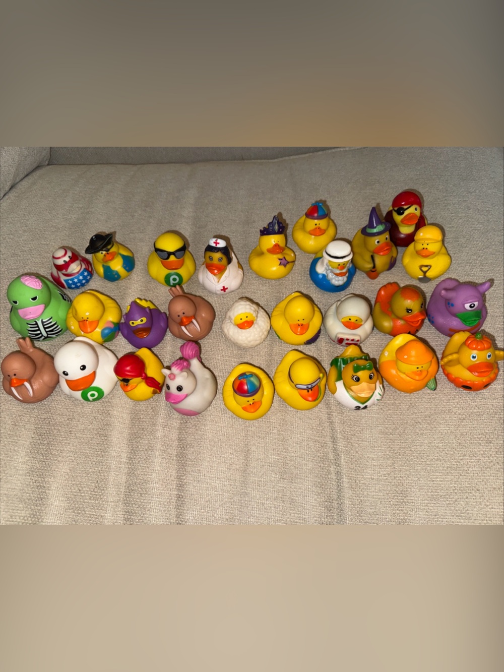 Lot of 28 Rubber Ducks For Jeep Ducking Gifts Rubber ducky  duckies